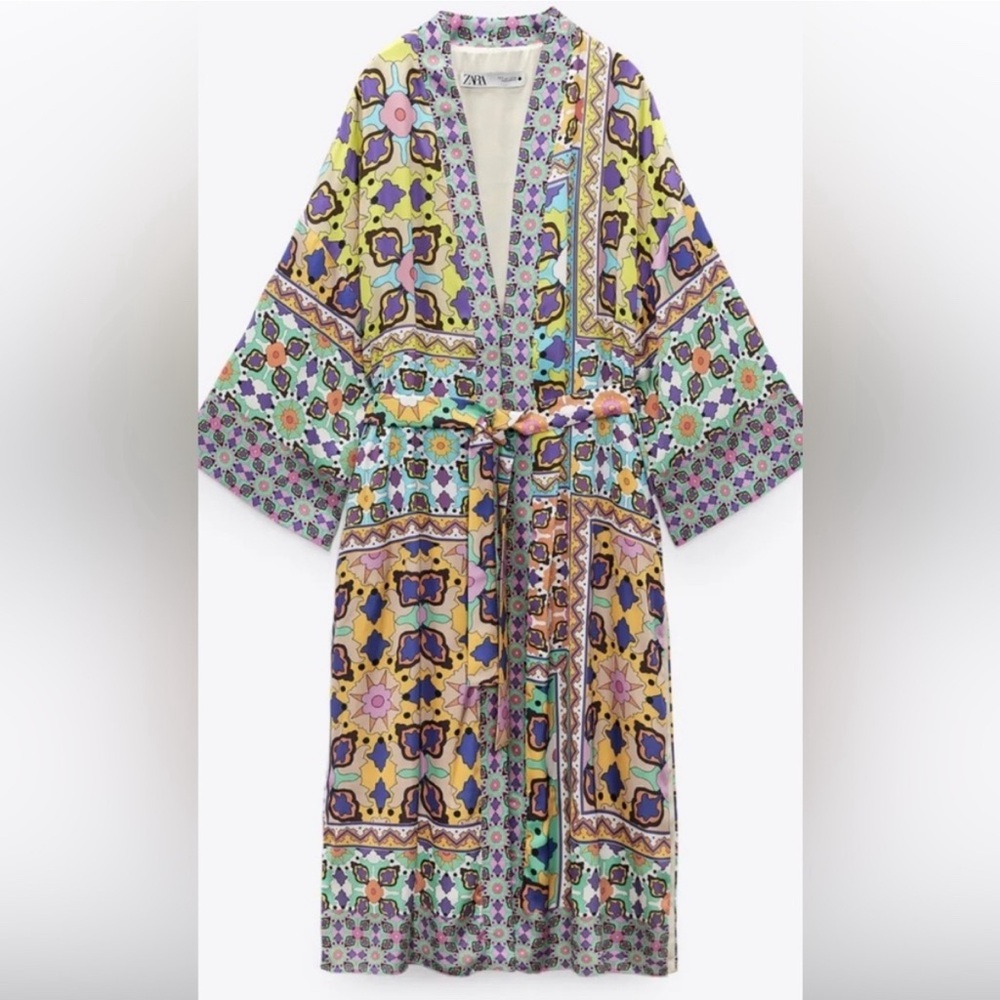 Zara kimono.